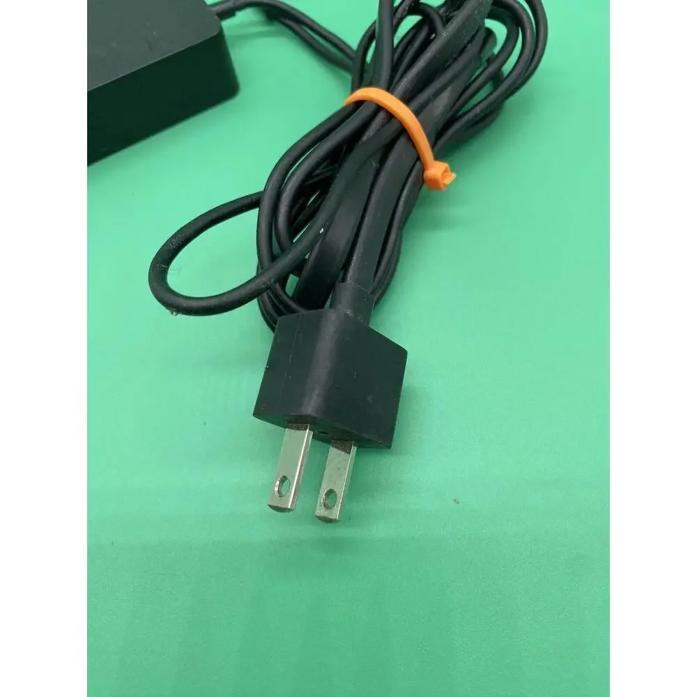 OEM Microsoft Model 1625 Charger A/C Adapter, 12V, 2.58A, Surface Pro Tested